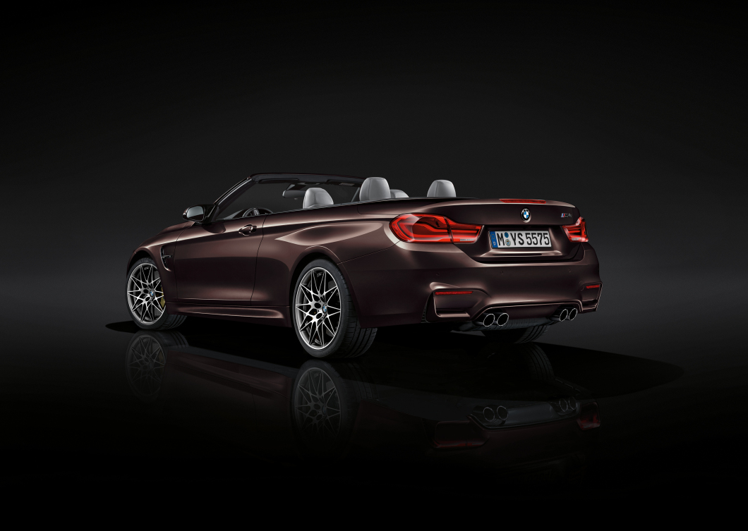 06. 新BMW M4敞篷轿跑车.jpg