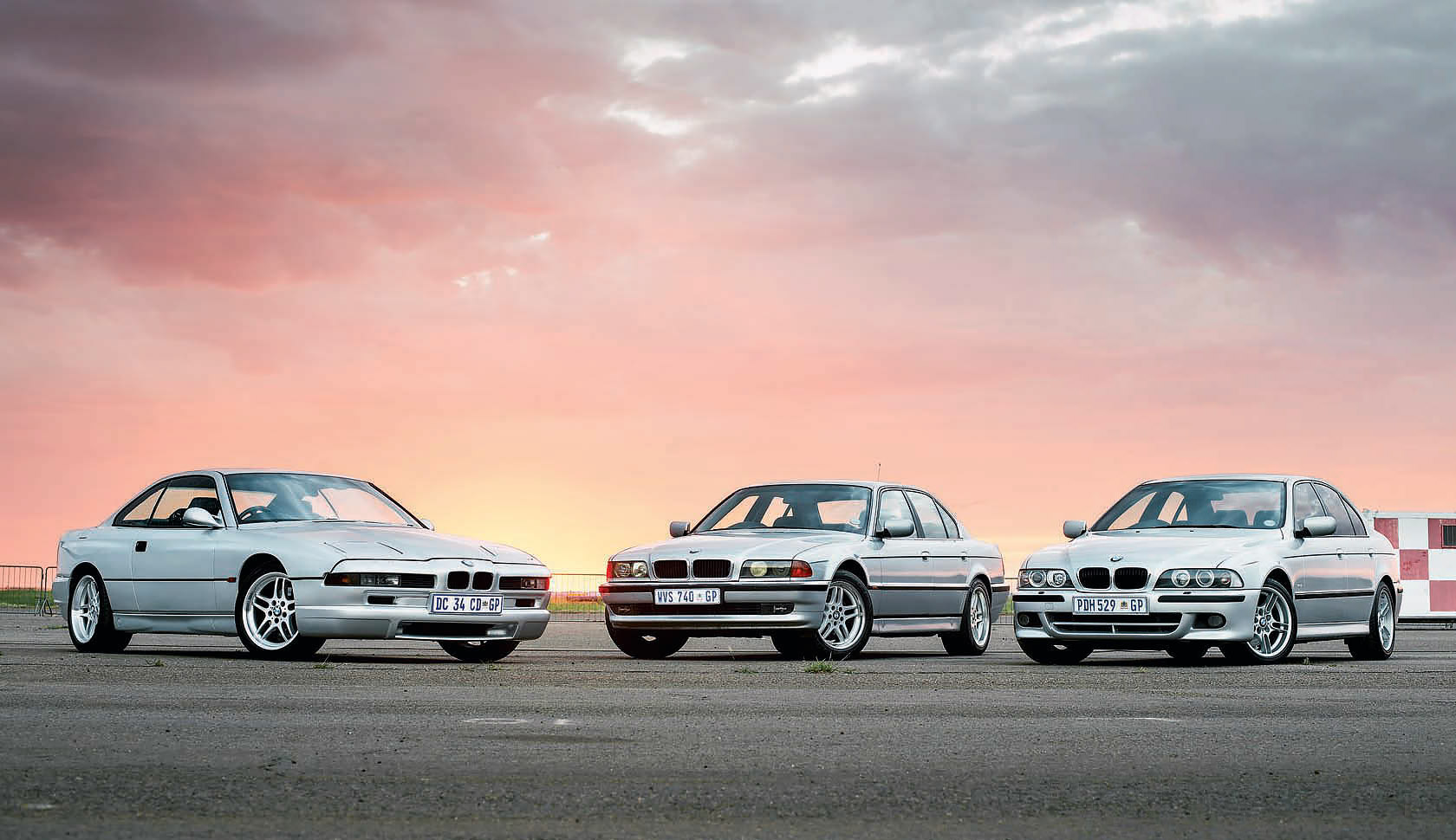 BMW-E31-840Ci-E38-740i-and-E39-540i-03.jpg