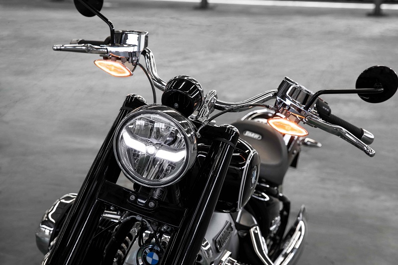 07.全新BMW R 18 LED灯系.jpg