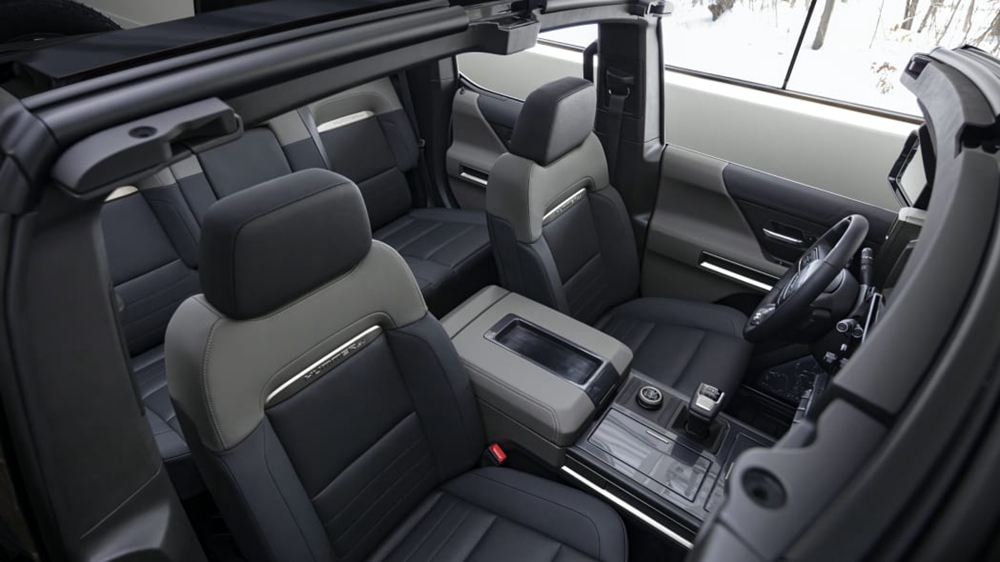 2024-GMC-Hummer-EV-SUV-interior-03.jpg