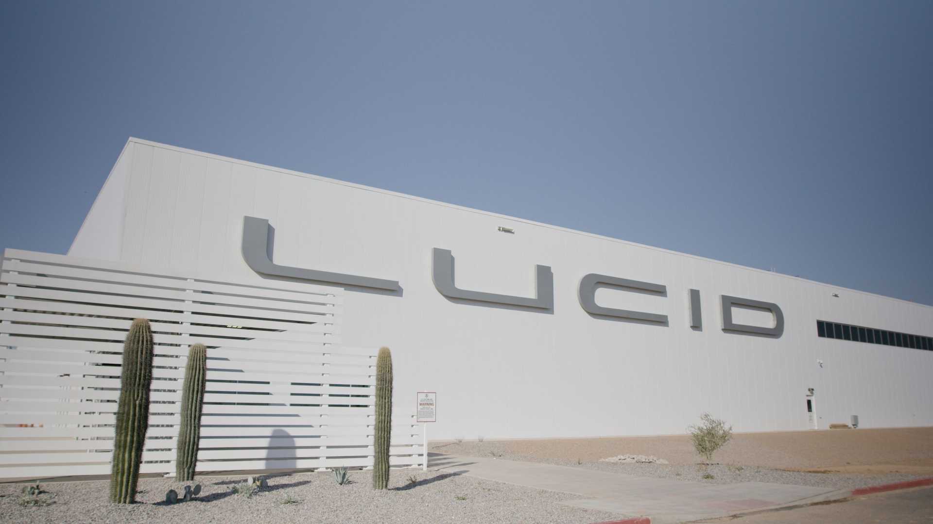 路易斯汽车工厂在卡萨格兰德，亚利桑那州