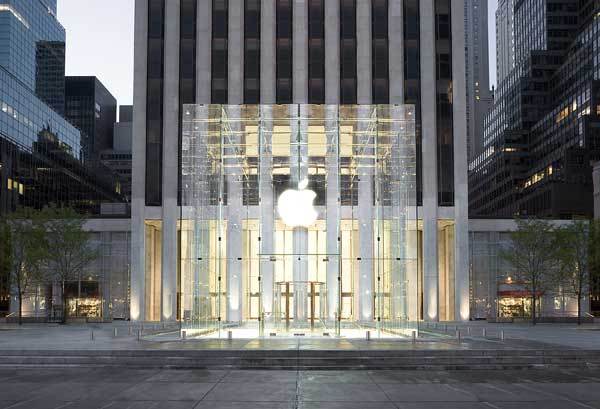 Apple-Store-1
