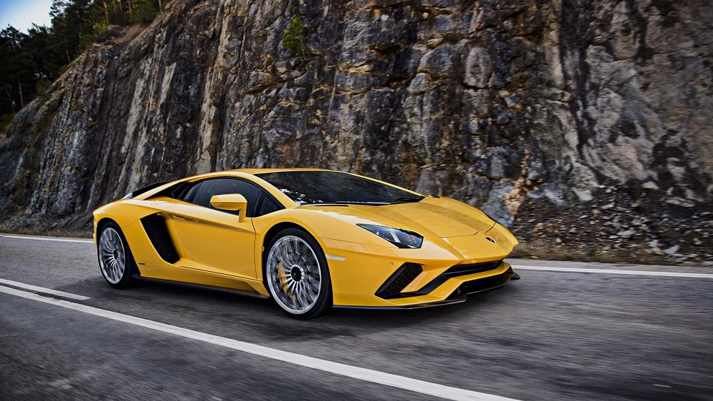 aventador-s-social.jpg