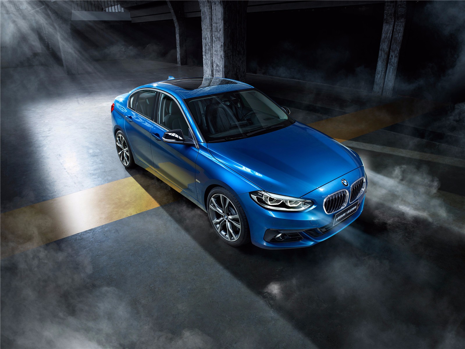 07.全新BMW 1系运动轿车.jpg