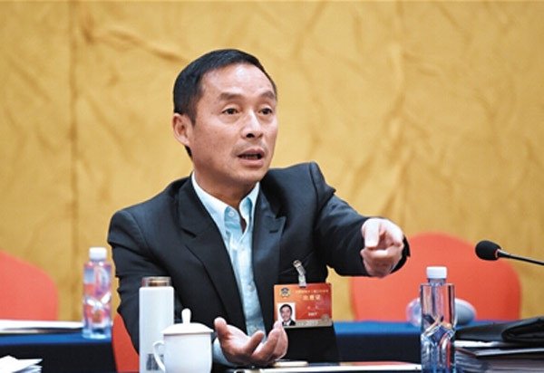 施杰.jpg