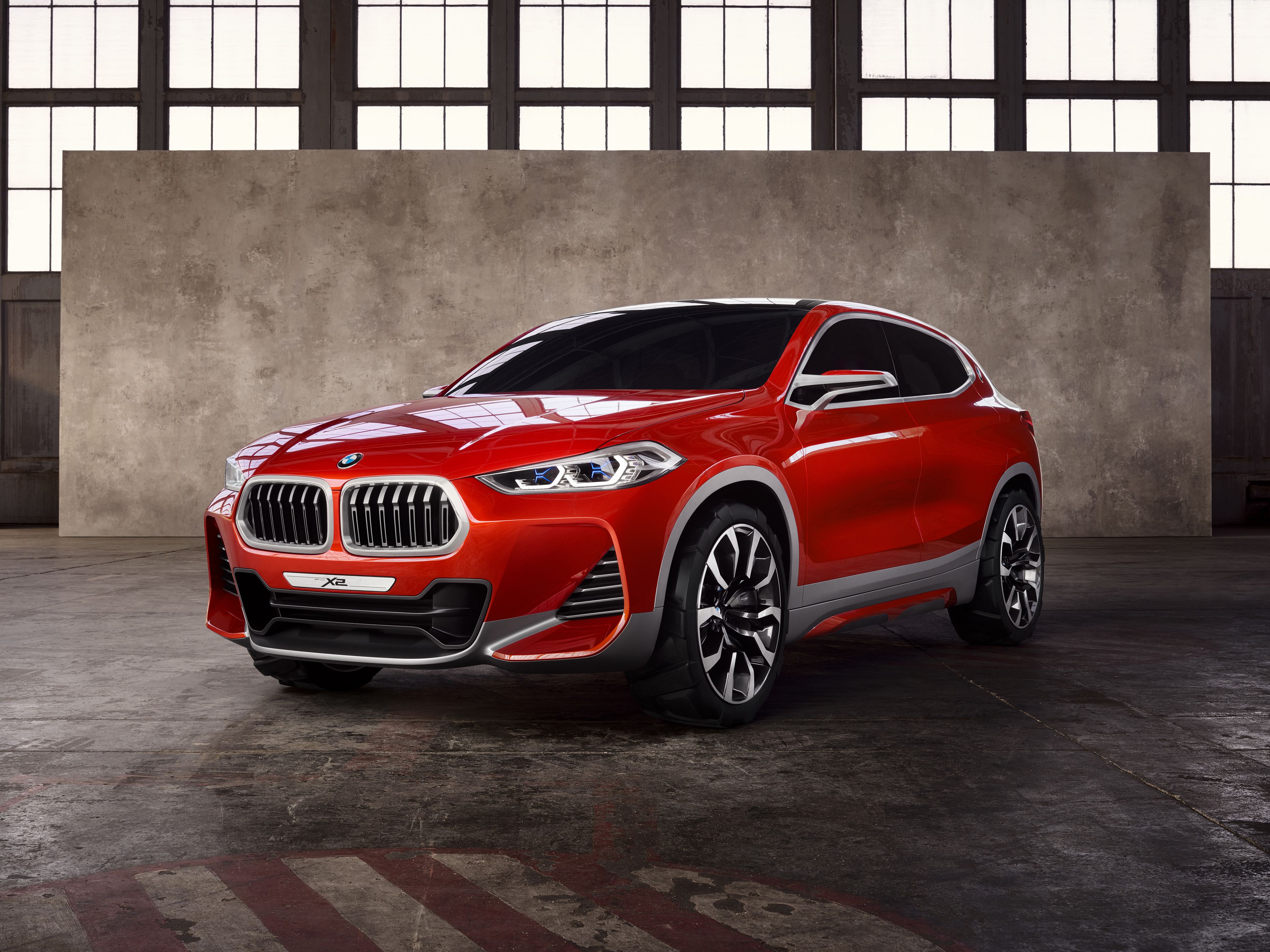 P90232969_highRes_bmw-concept-x2-09-20.jpg