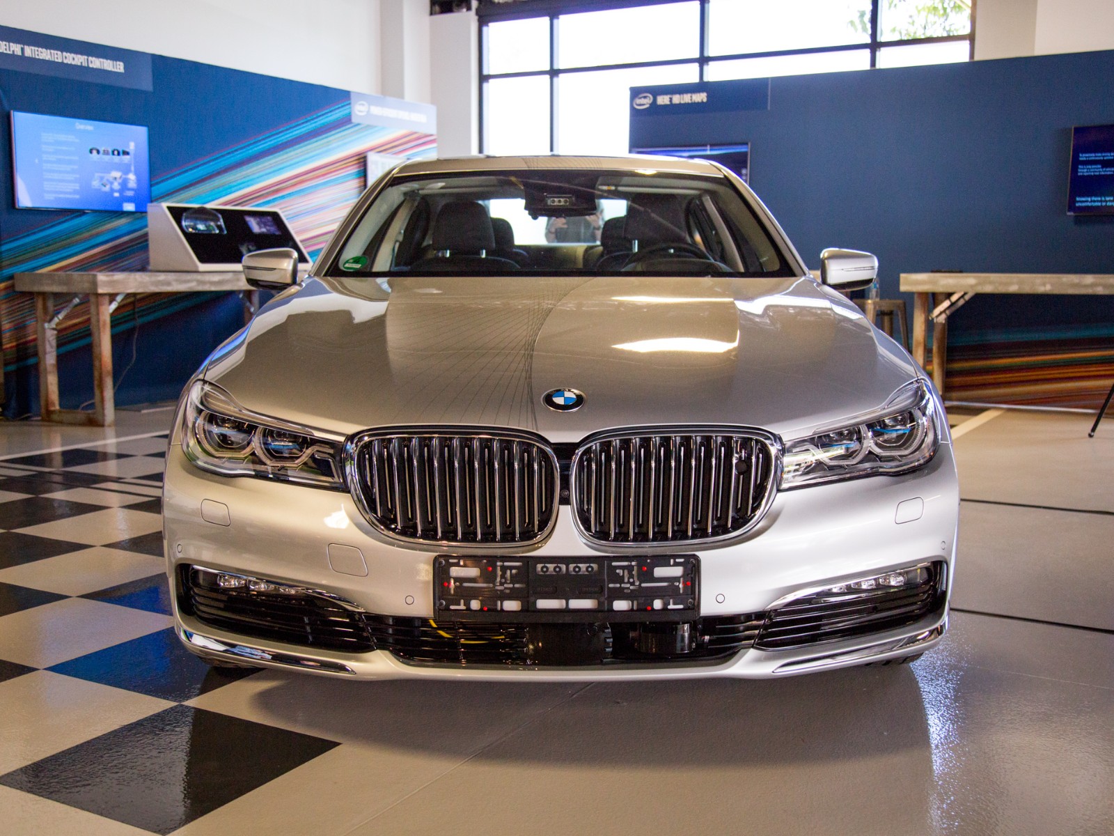 Intel-Autonomous-Drive-Workshop-5.jpg