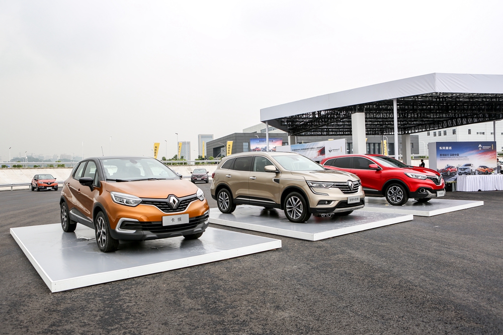 9--��ŵSUV���峵�Ϳ��׼Ρ�ȫ��һ�����װ�������ŵ���;�̬չʾ.jpg