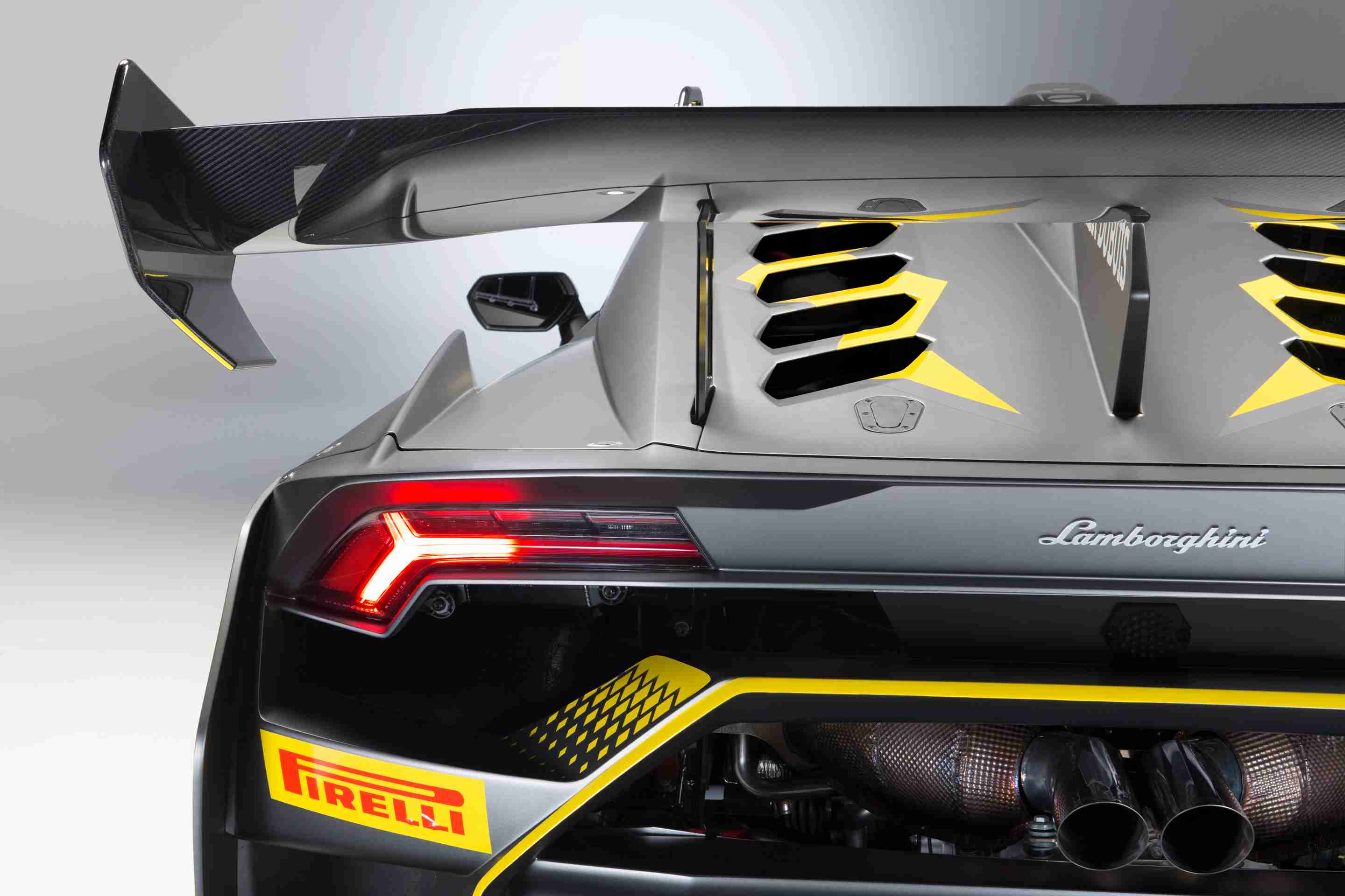 Huracán Super Trofeo EVO (3).jpg