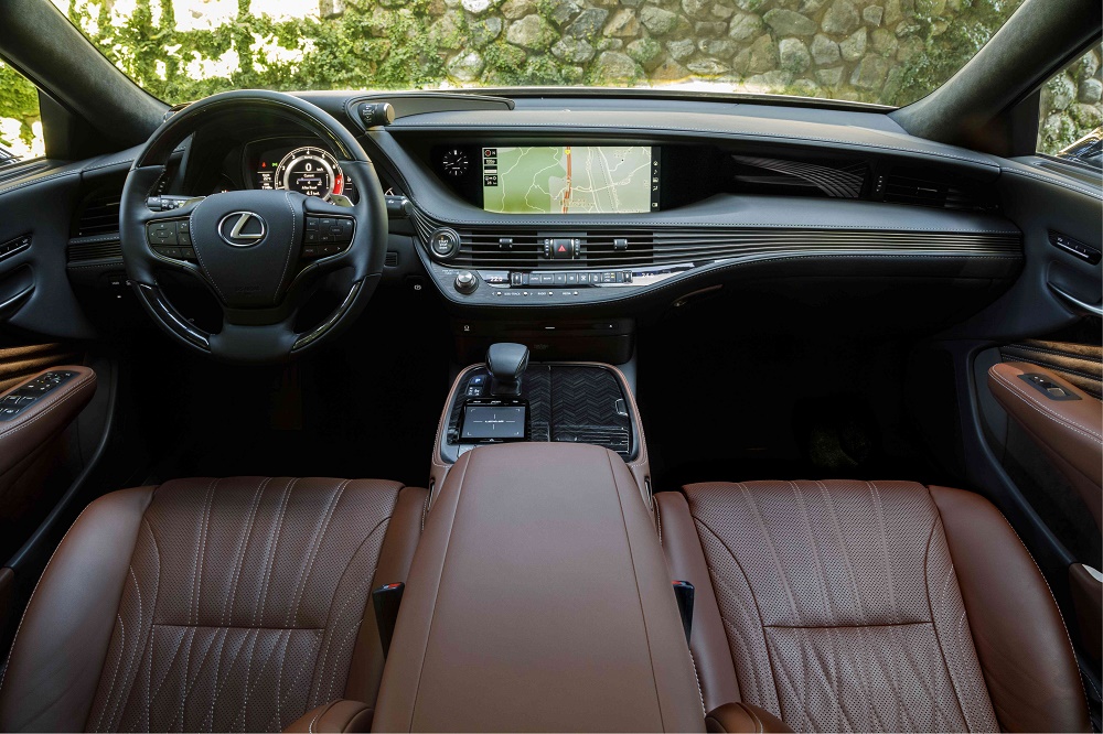 全新雷克萨斯LS 350_内室.jpg