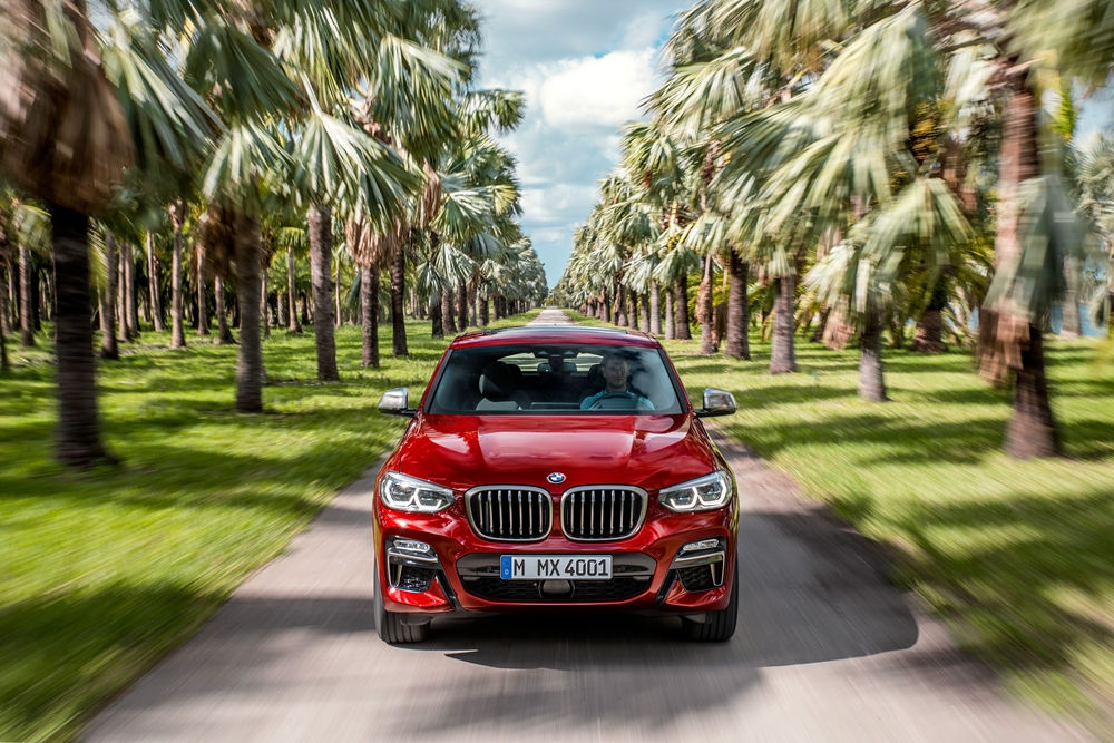 P90291899_highRes_the-new-bmw-x4-m40d-.jpg