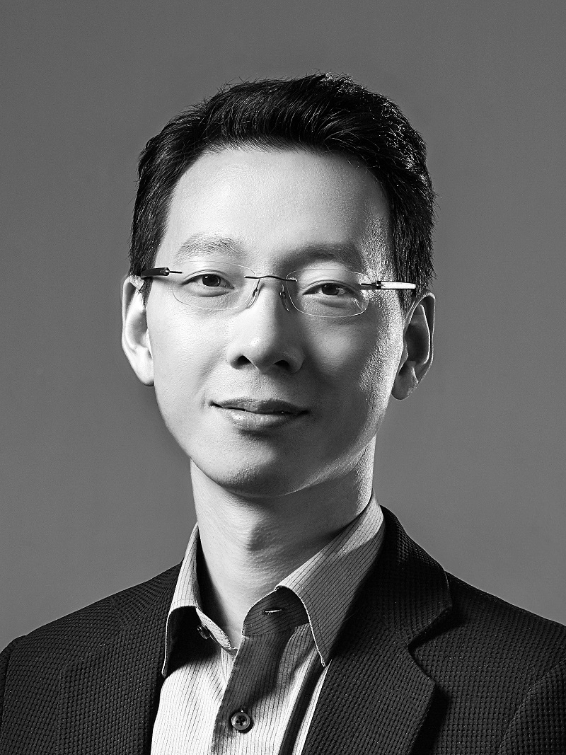 吴震皓先生.jpg