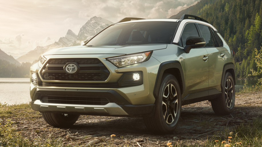 2019-toyota-rav4-07-1.jpg