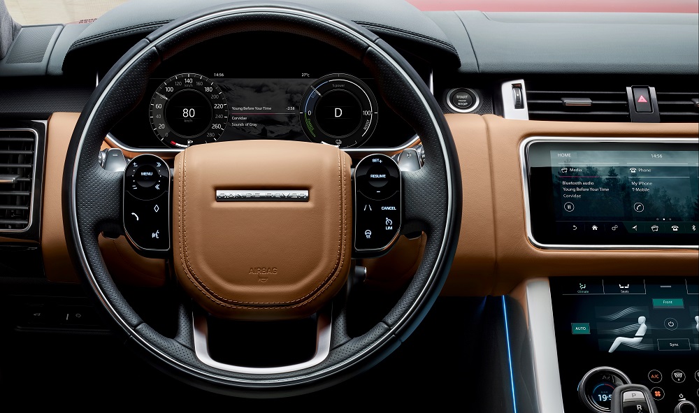 RRS_18MY_041017_PHEV_Interior_02.jpg