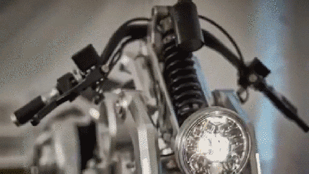 20180516210121_0f8c7d68b3a0e202848ce4828459a76a_20.gif