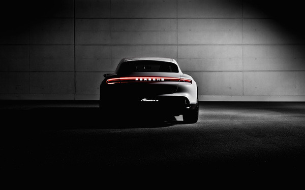 Mission E Cross Turismo跨界版 .jpg