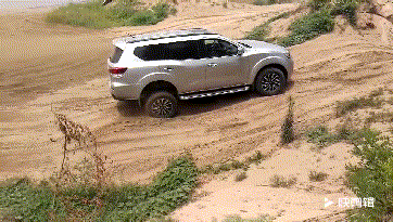 782534c6aedf6689523f3a77bdd8f630.gif