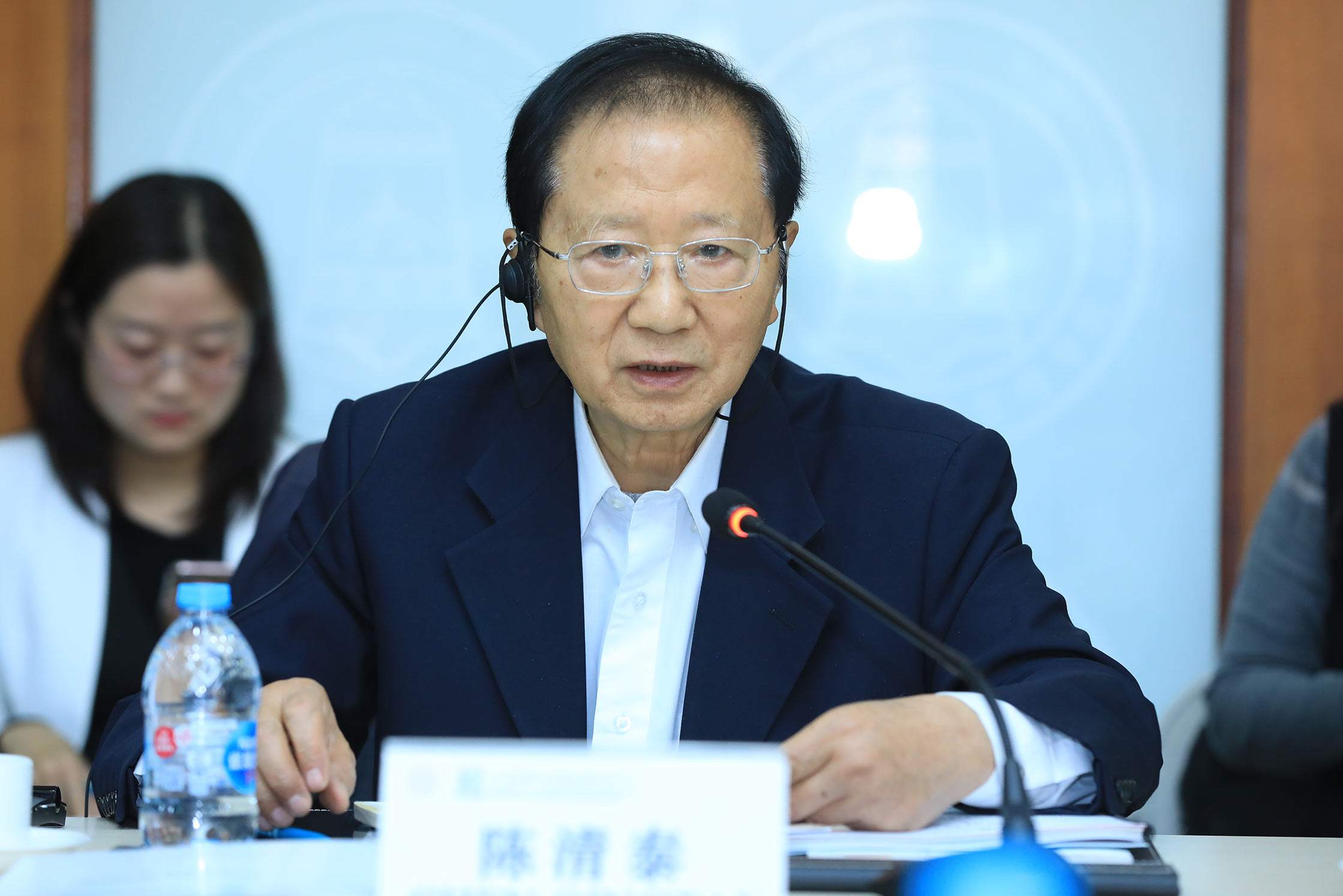 陈清泰.jpg