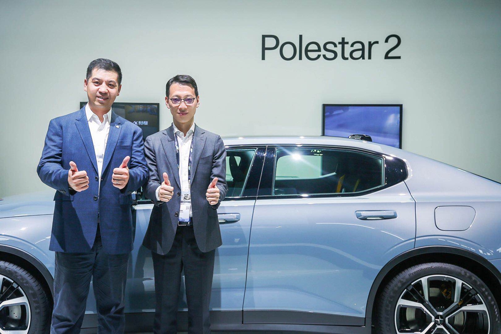 Polesrtar新闻稿图片-科大讯飞股份有限公司副总裁刘俊峰与Polestar中国区总裁吴震皓.jpg