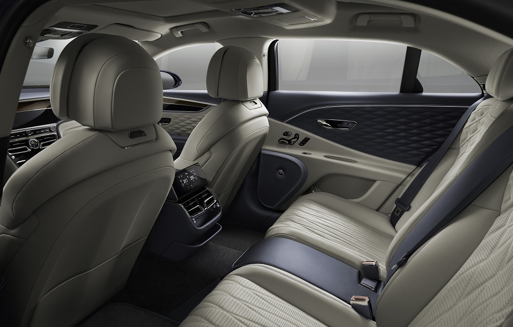 New Bentley Flying Spur 11.jpg