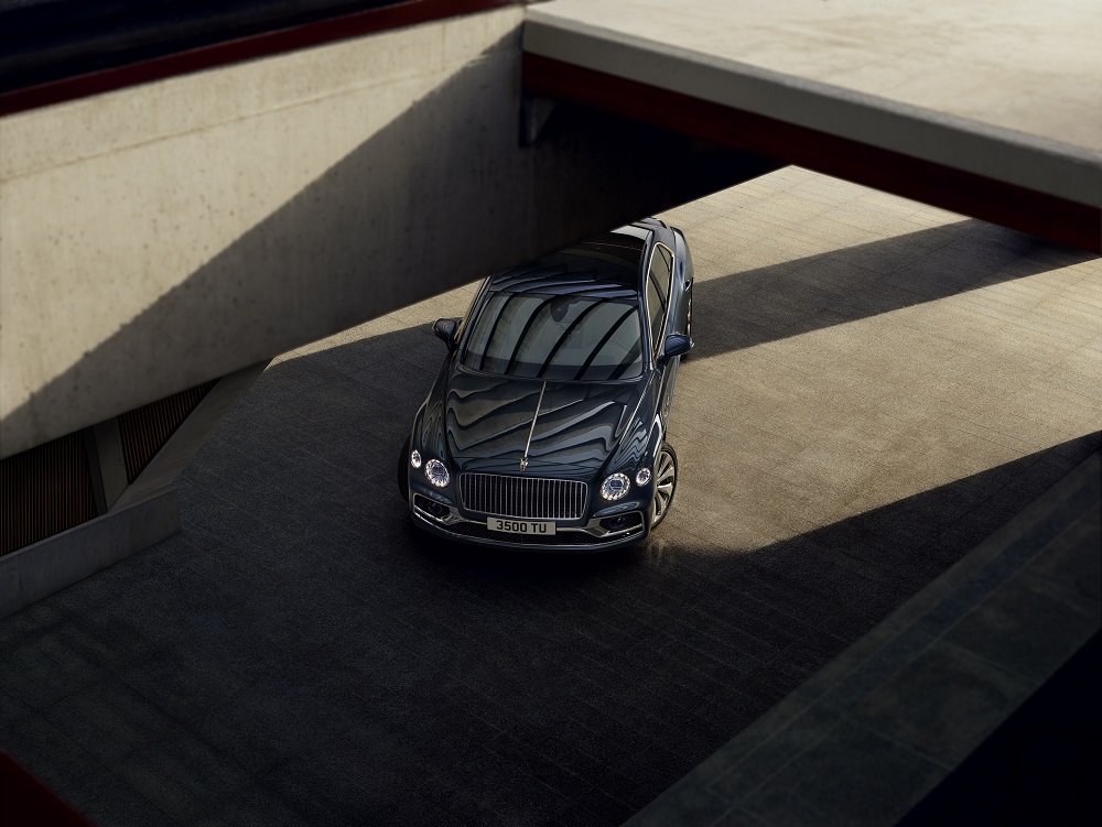 New Bentley Flying Spur (19).jpg