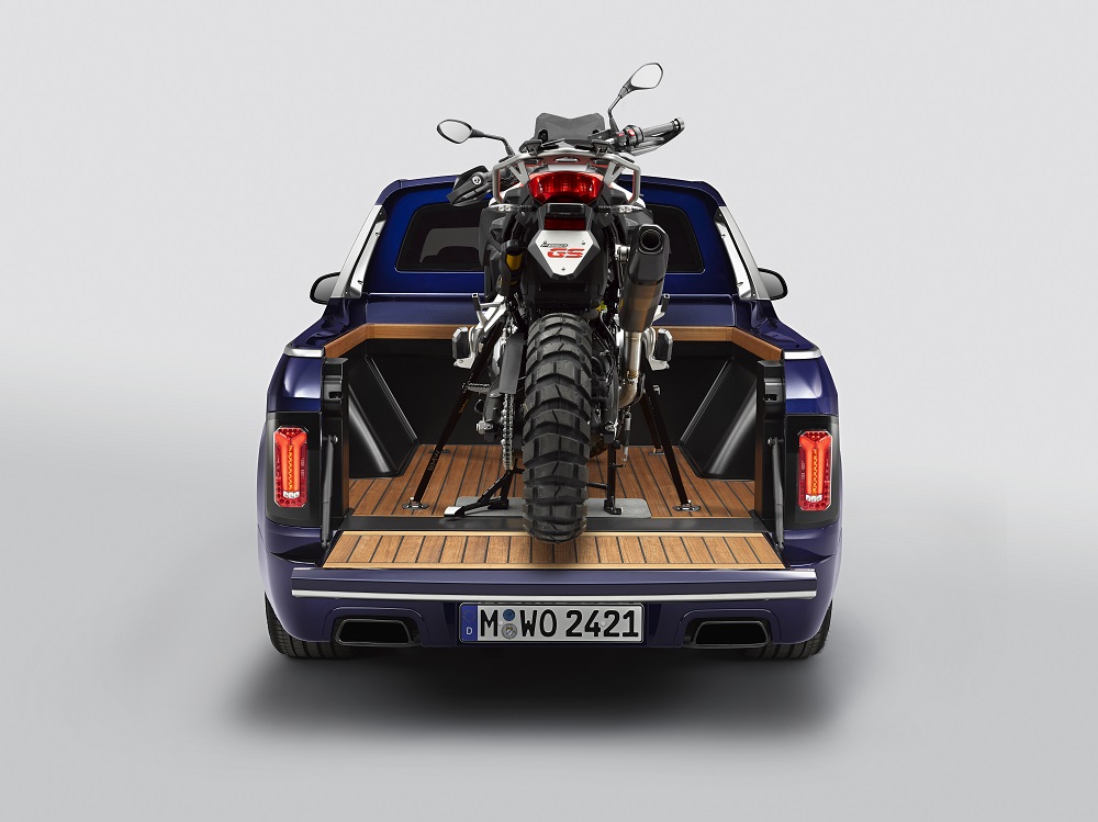 P90357106_highRes_the-bmw-x7-pickup-wi.jpg