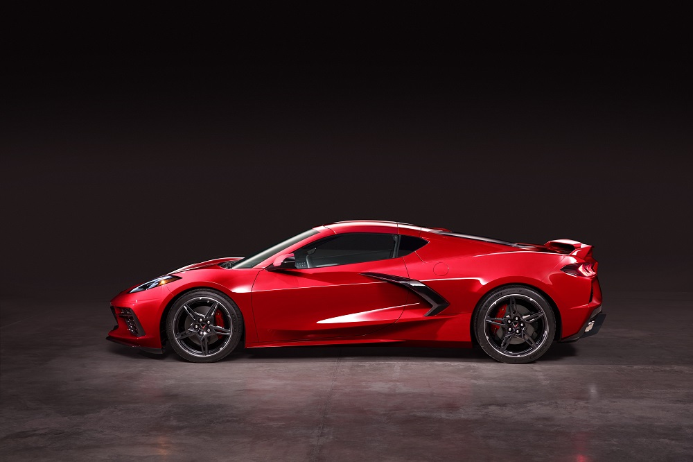 2020-Chevrolet-Corvette-Stingray-043.jpg