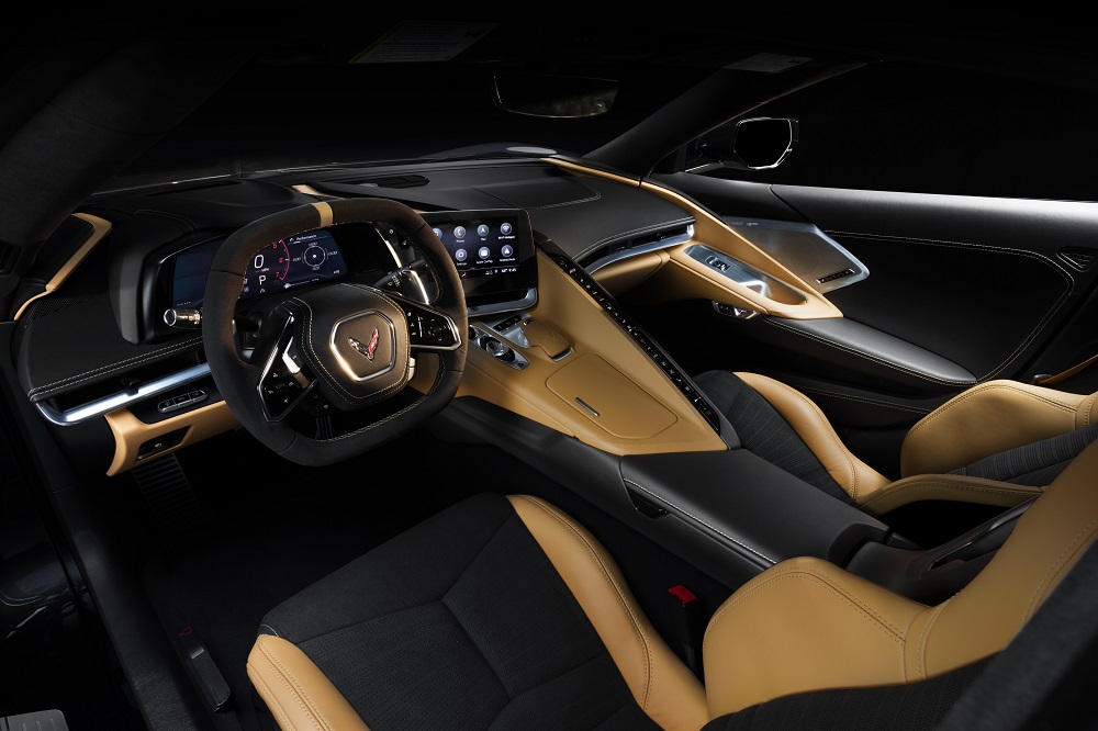 2020-Chevrolet-Corvette-Stingray-025.jpg