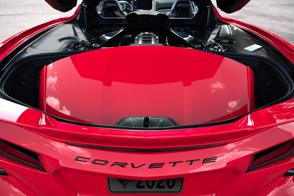 2020-Chevrolet-Corvette-Stingray-059.jpg