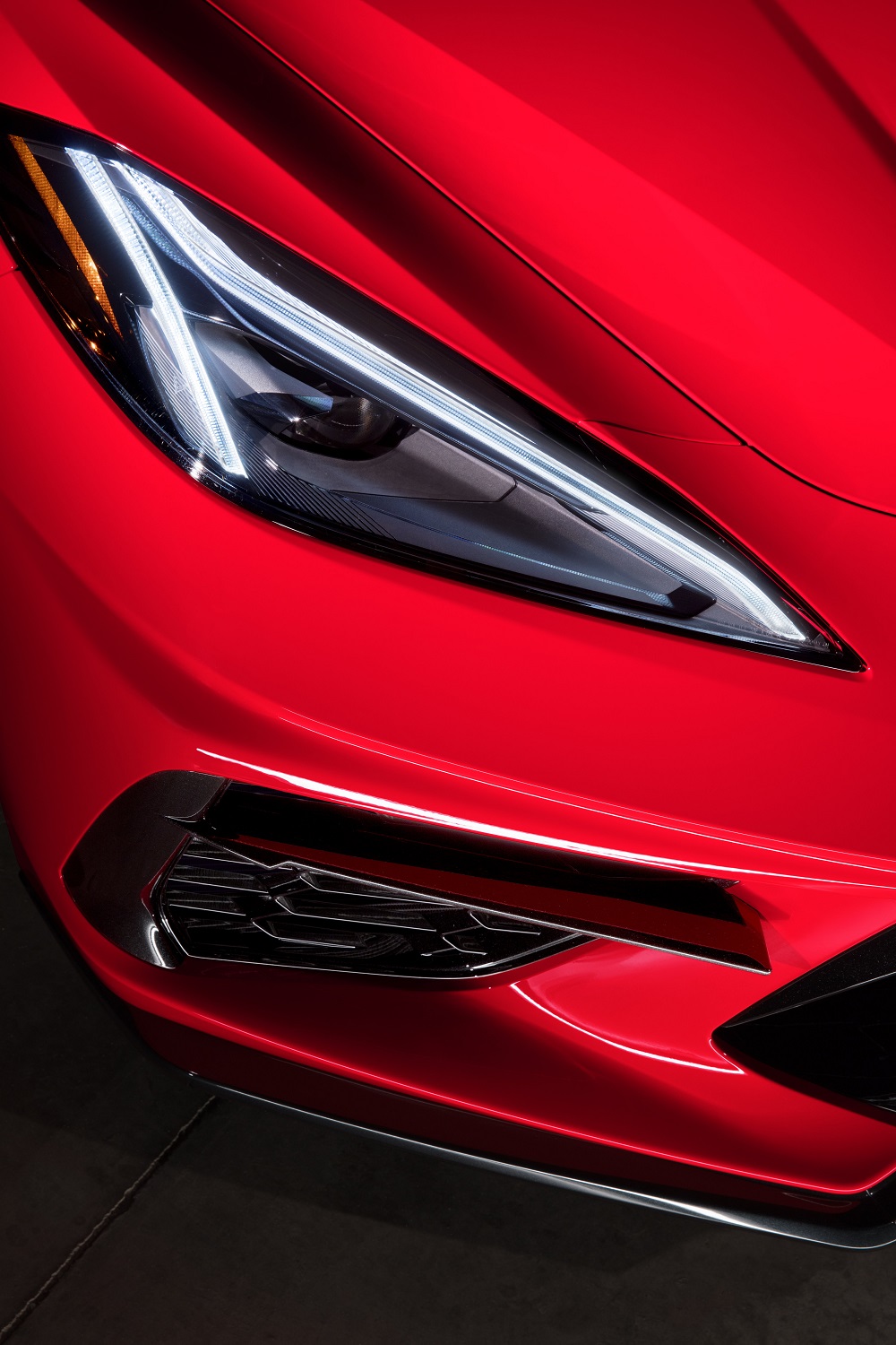 2020-Chevrolet-Corvette-Stingray-049.jpg