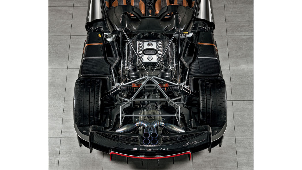 Pagani-Huayra-Roadster-BC-17.jpg