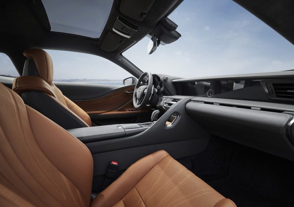 2020_Lexus_LC_Inspriation_Series_fint2_NR-600x424.jpg