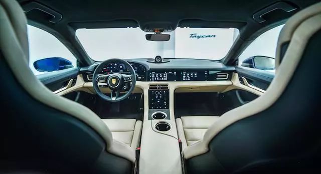 640 (5).jpg
