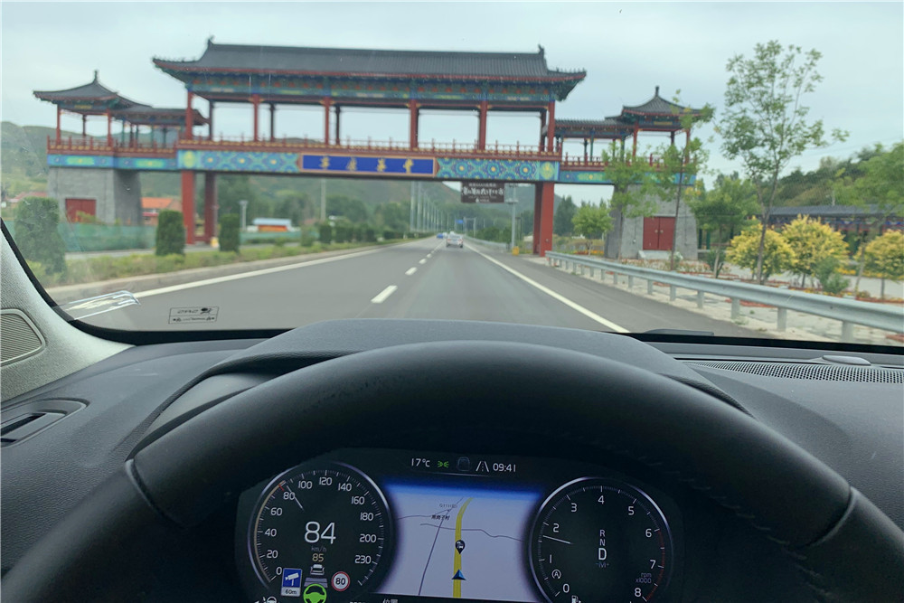 微信图片_20191009183356_副本.jpg