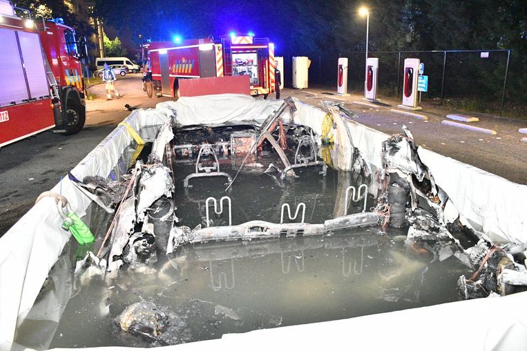 TEsla-fire-supercharger-2.jpeg