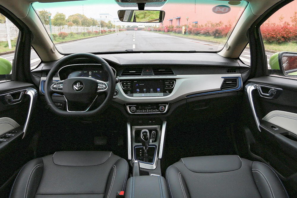 autohomecar__ChsEkV6PyWGAdhErAA4brdTvA-Y962.jpg