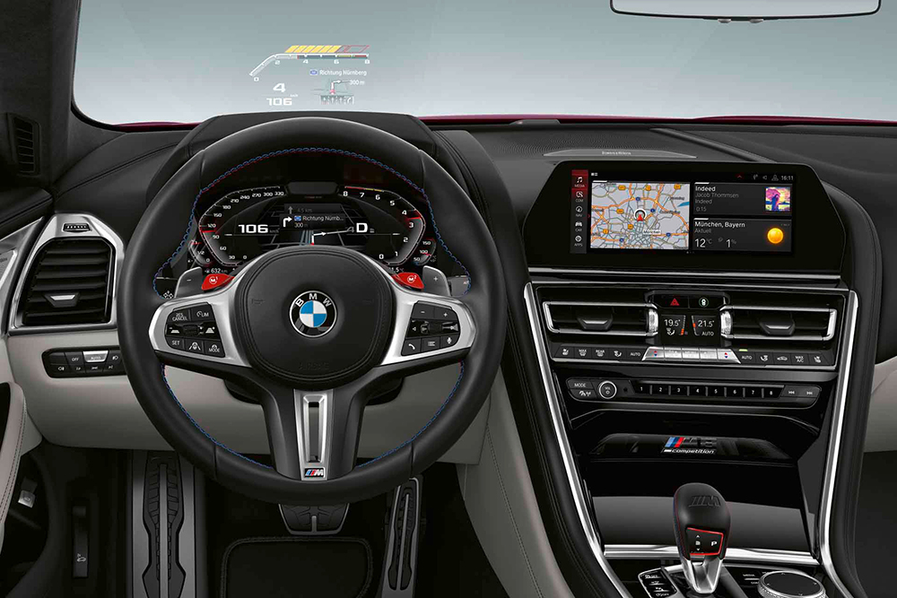 07.全新BMW__M8四门轿跑车内饰.JPG