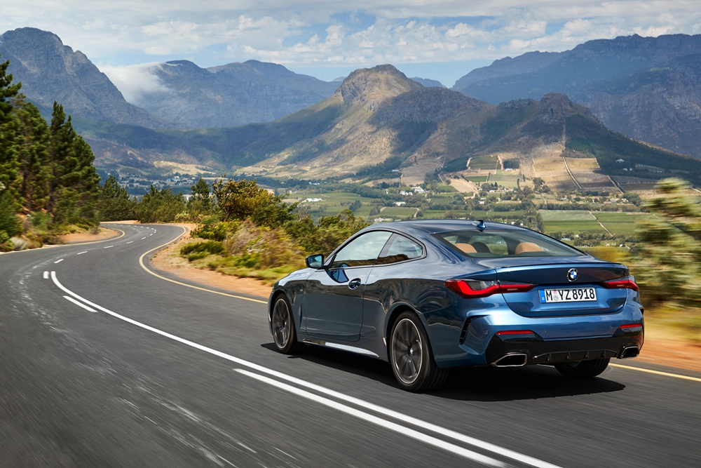 P90390178_highRes_bmw-m440i-xdrive-arc.jpg