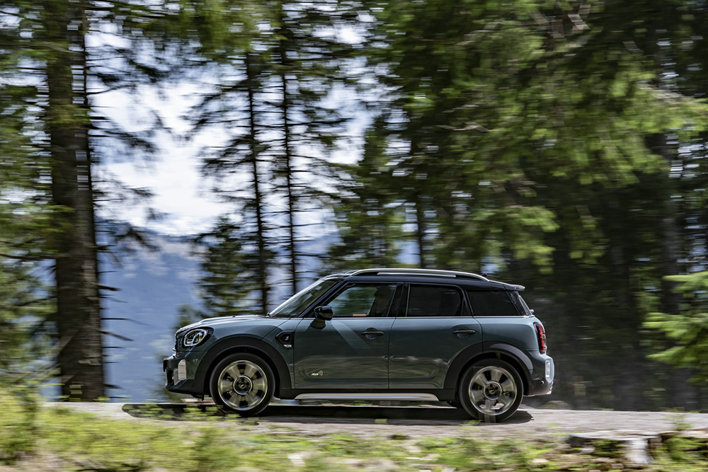 07. 新一季MINI COUNTRYMAN尤加利青.jpg
