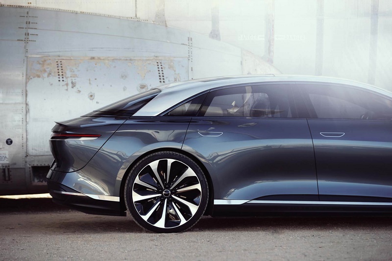 lucid-air-gallery-028.jpg