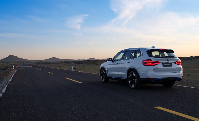 07.创新纯电动BMW iX3.jpg