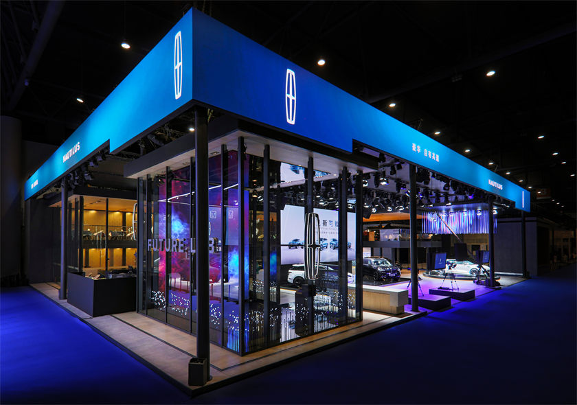 13. 全新林肯展台.jpg