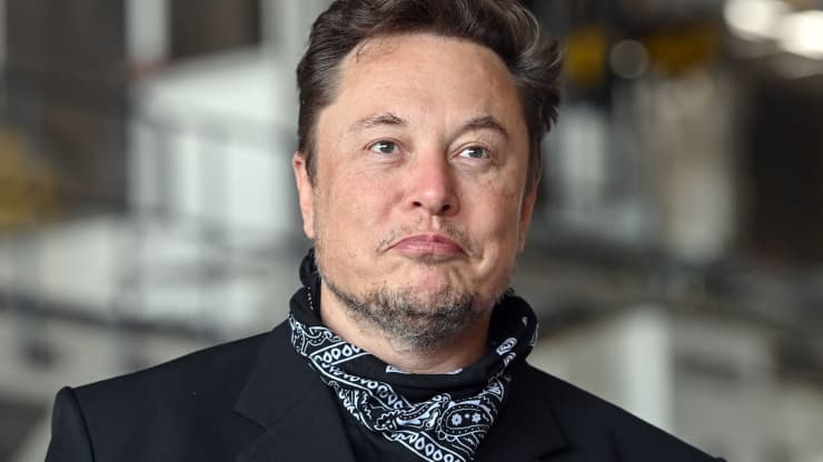 106926995-1628885360355-elon2.jpg