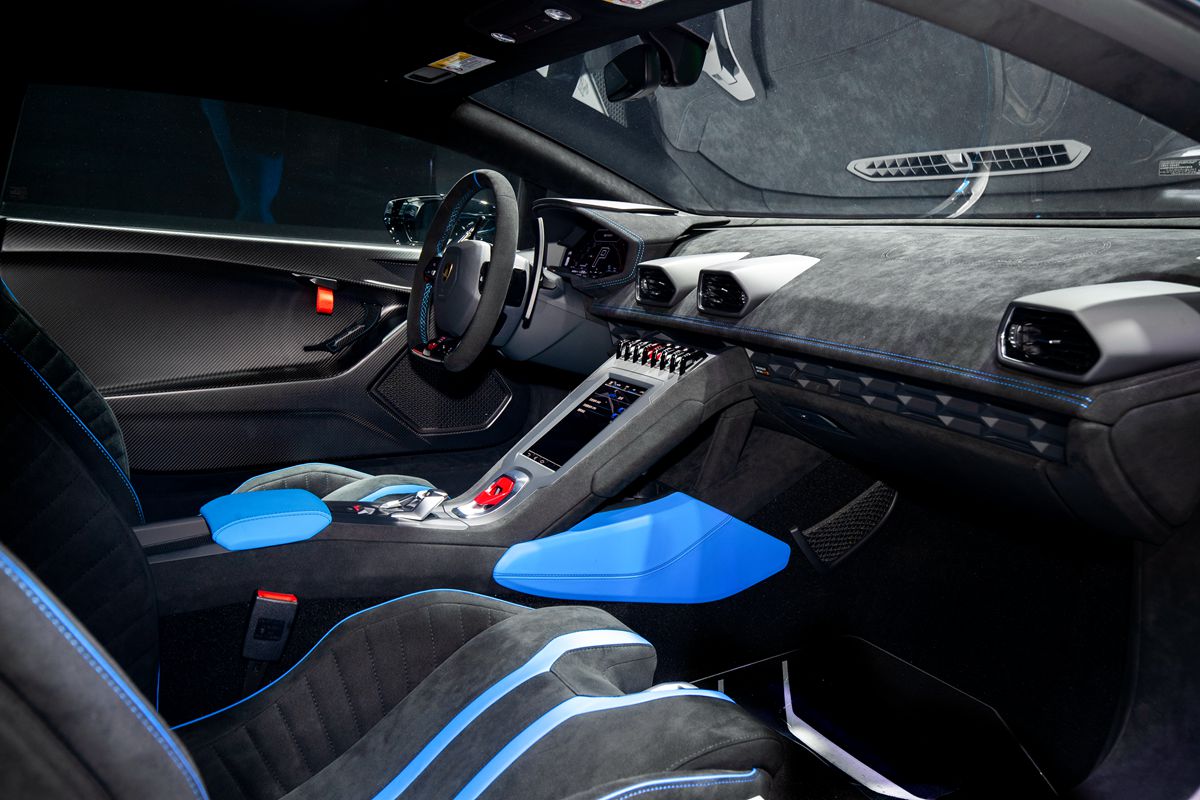 10 - 兰博基尼Huracán STO.jpg