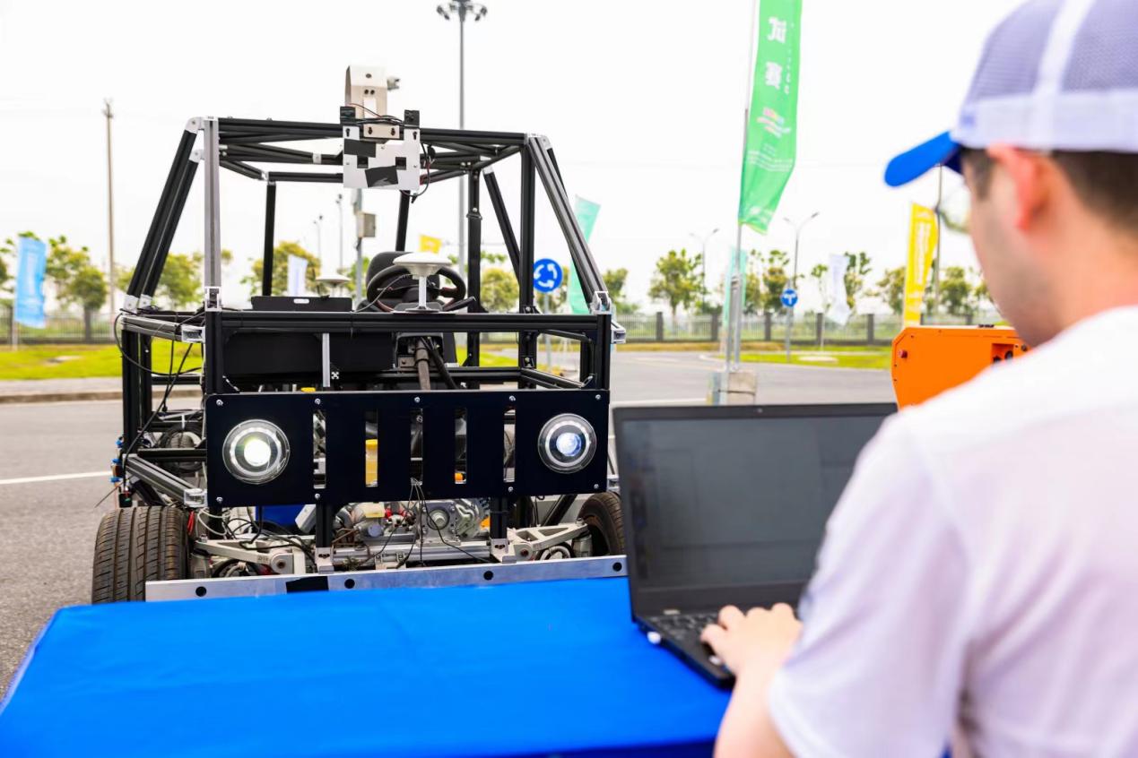 智能驾驶测试赛6.jpg