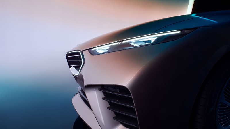 03.BMW Skytop概念车前大灯.jpg