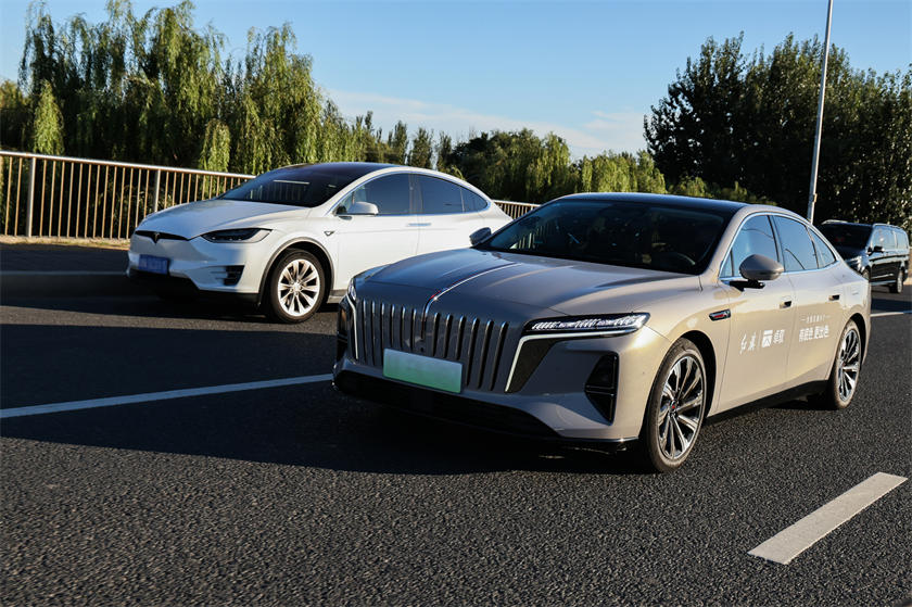 全新红旗H7全域实测硬核上市，限时置换价16.88万元起